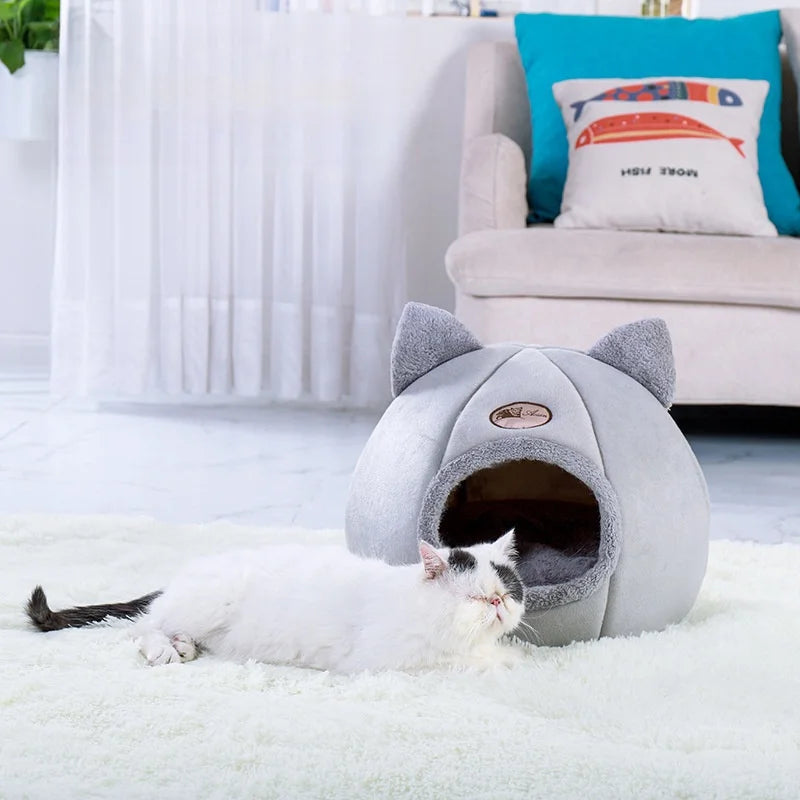 Cozy Cat Cave Bed – Warm Winter Pet Tent